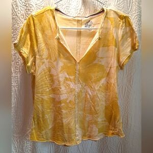 Urban Outfitters Pilcro Blouse Womans Small Yellow Floral Classic Tropical